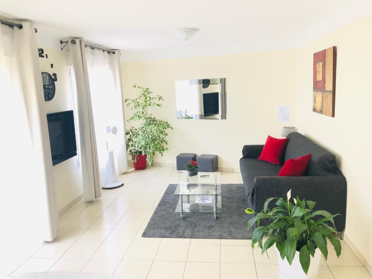 סן-ז'וליאן-אן-ג'נבואה Beautiful Apartment Near Geneva מראה חיצוני תמונה