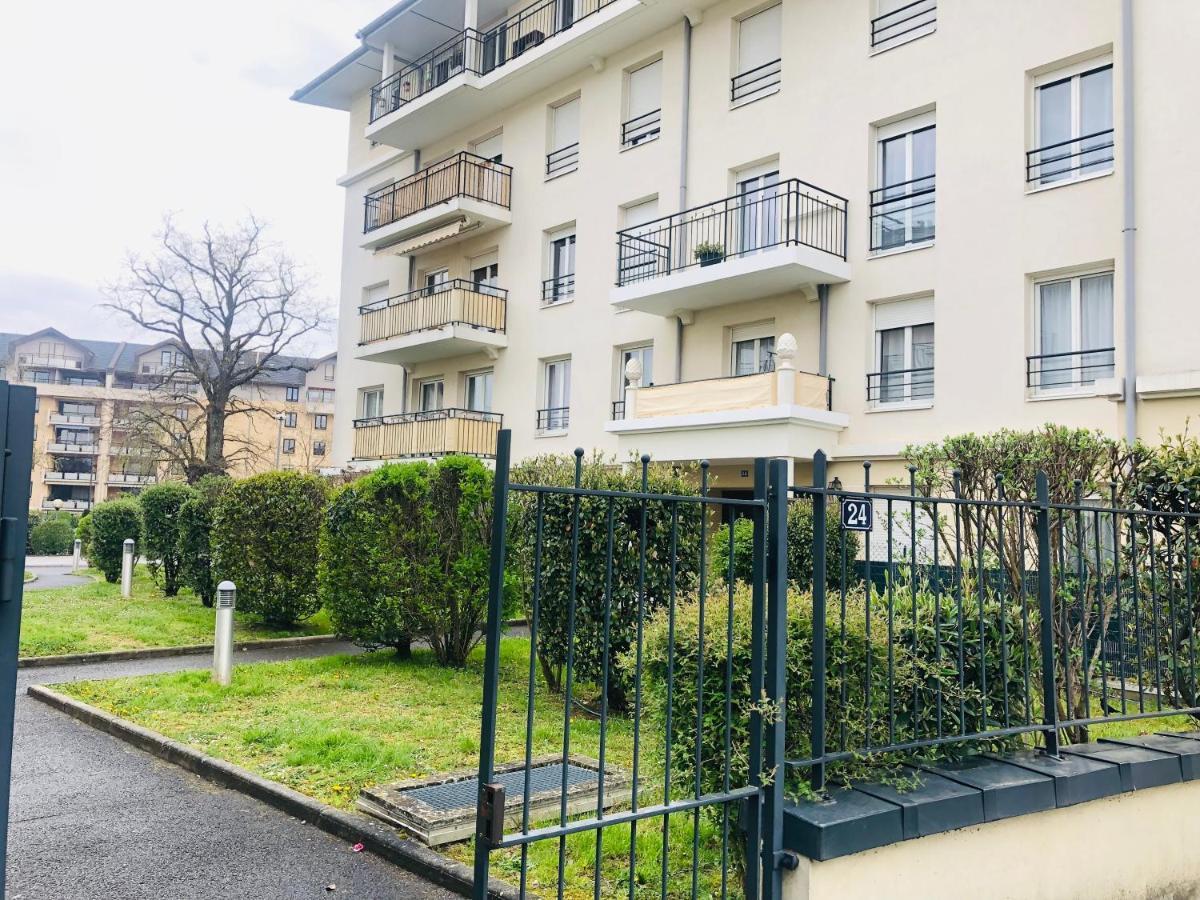 סן-ז'וליאן-אן-ג'נבואה Beautiful Apartment Near Geneva מראה חיצוני תמונה